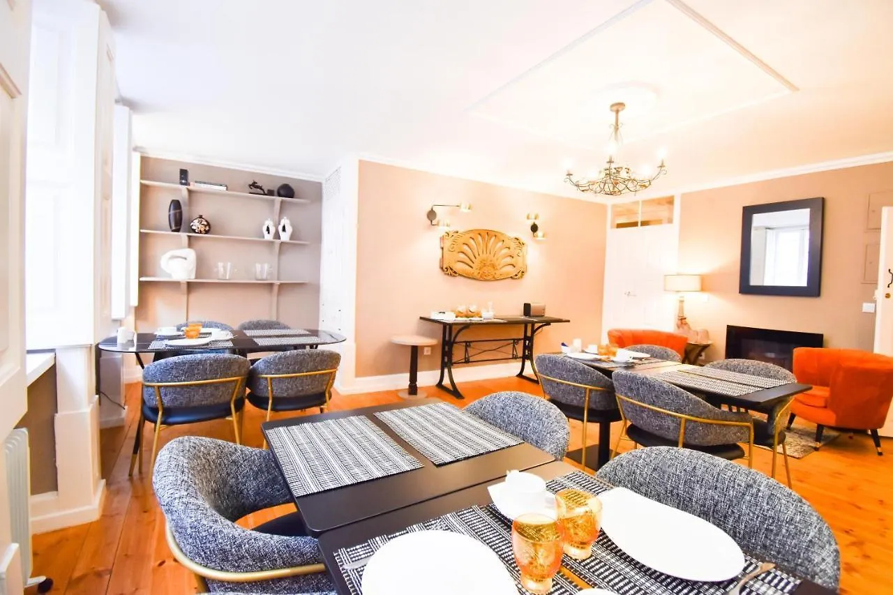 Charme 19 Bed & Breakfast Coimbra 0*,  Portugal